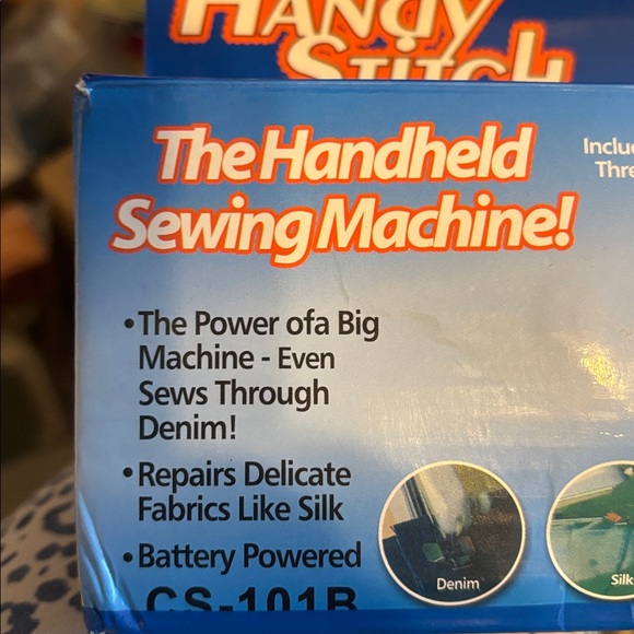 Sewing Machine/battery operated- Blue - Picture 3 of 3